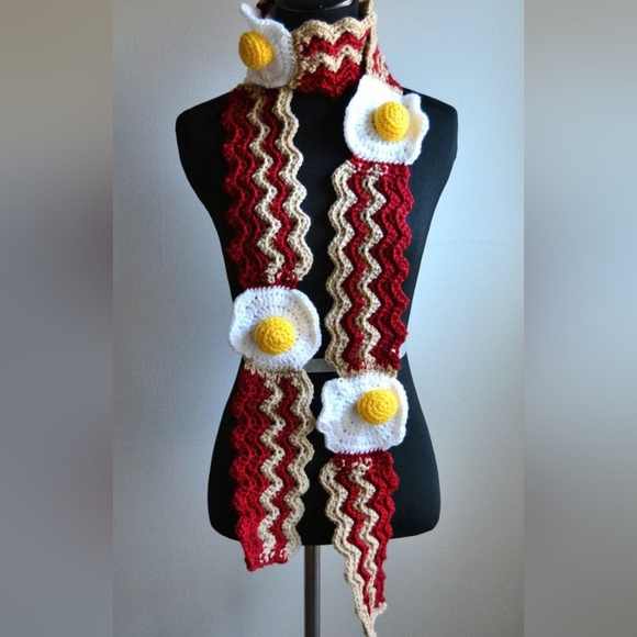 Bacon and Egg Crochet Scarf - Picture 7 of 7